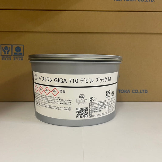 【T&K TOKA】油性インキ　ベストワン GIGA 710 デビルブラック M [A410080710]